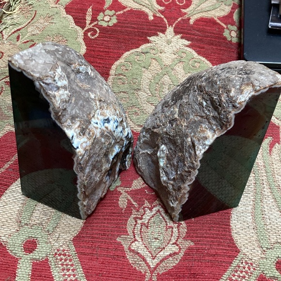 Brazilian Agate Geode green bookends set of 2 - Picture 5 of 8